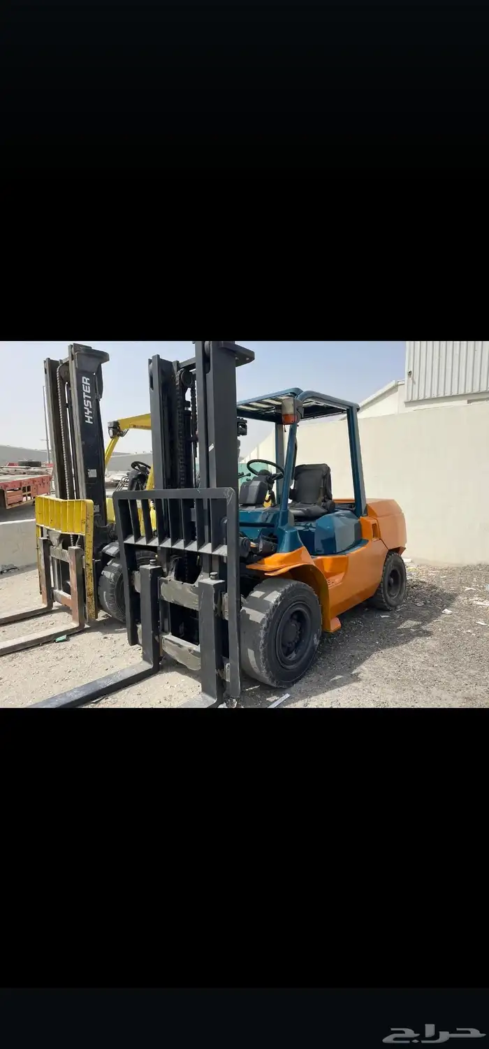 للتاجير الرافعات الشوكية Forklift rental of all sizes 2