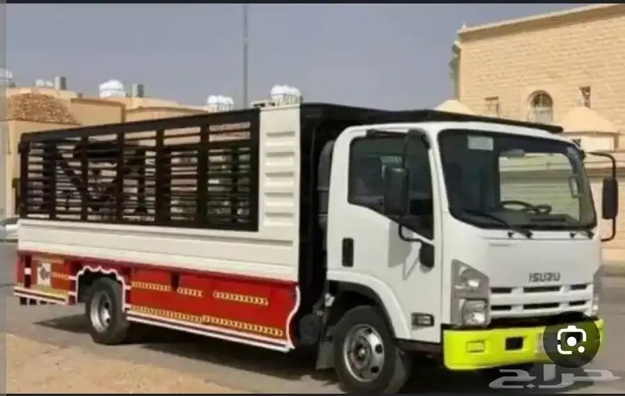 نقل وتفكيك وتركيب الاثاث في تبوك 0