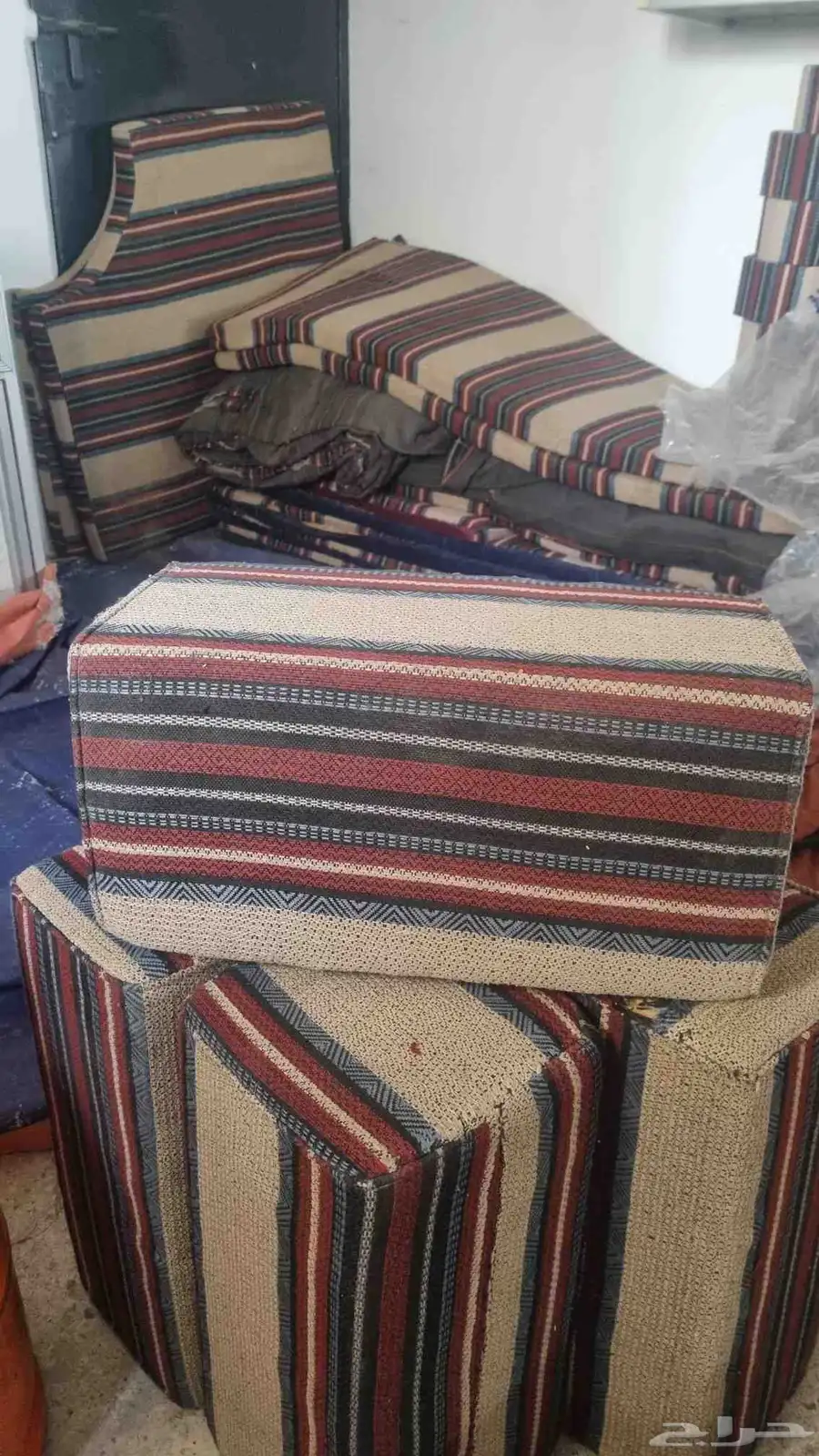 كنب و قماش سدو وقطعة زل 4