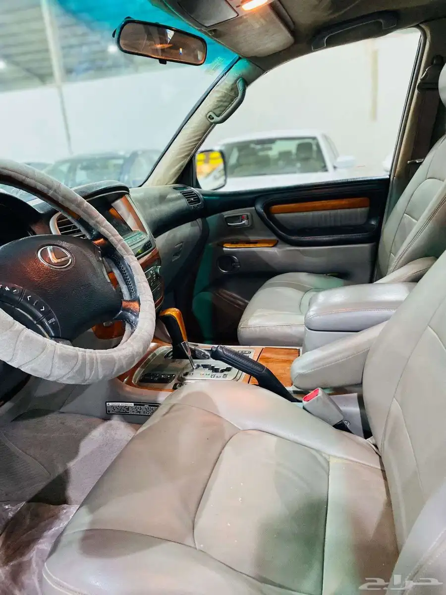 لكزس 2006LX 3