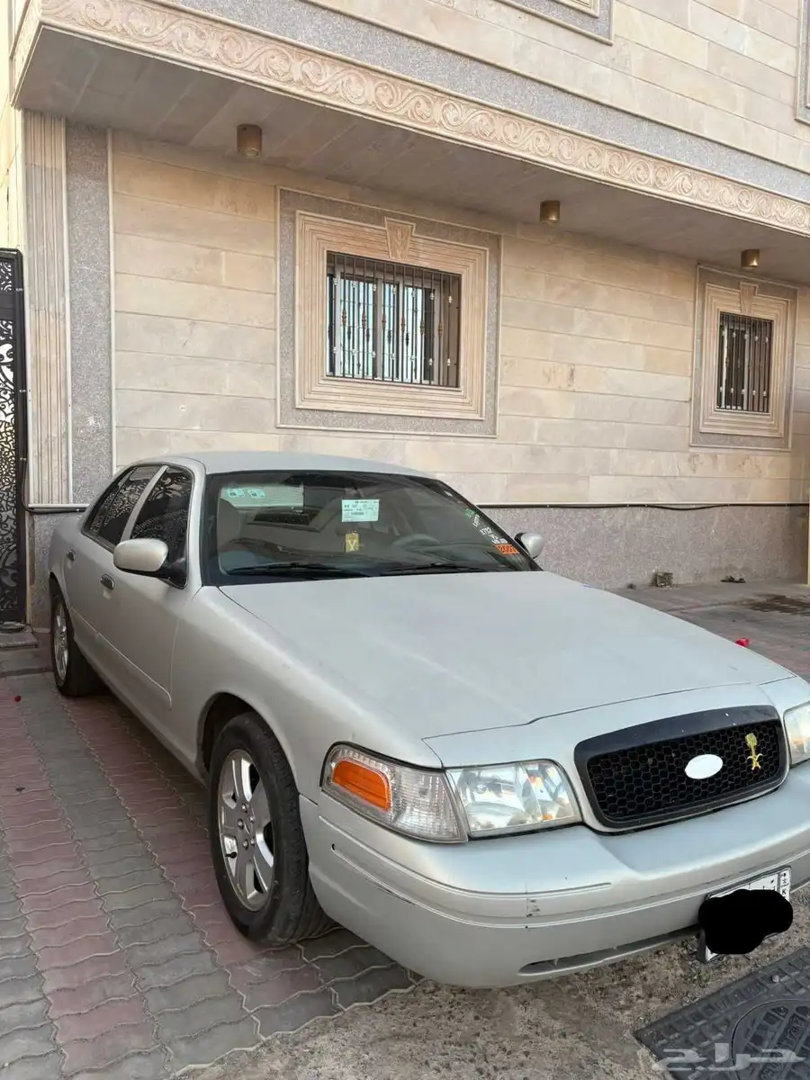 فورد فكتوريا 2007 1