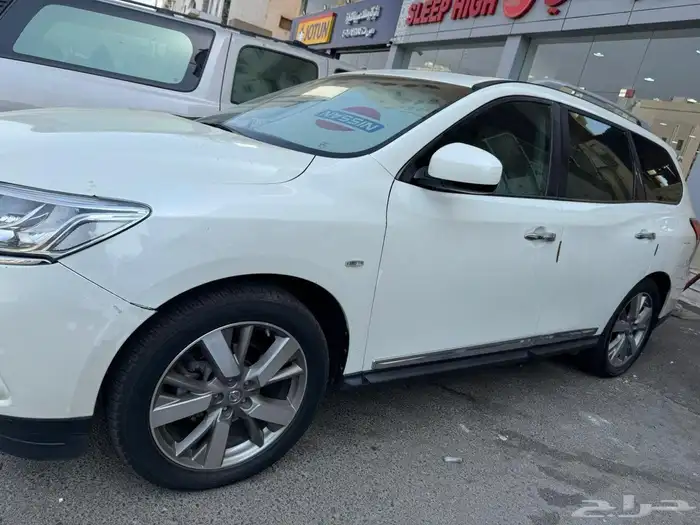 جيب باثفندر 2015 0