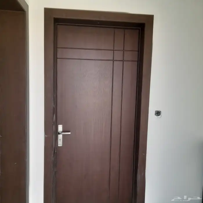 أبواب خشب وديكور سحاب مخفي 7