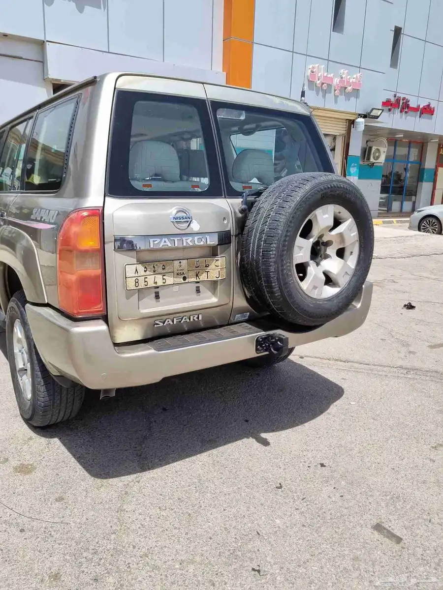 جيب نيسان فتك 2008 9