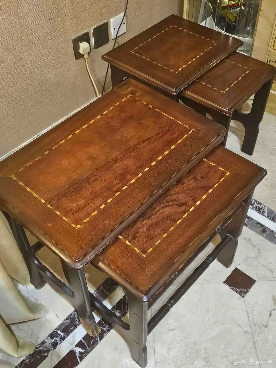 طاولات خشبية 0
