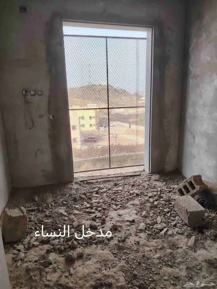 عمارة عظم للبيع بمحافظة العيدابي 10