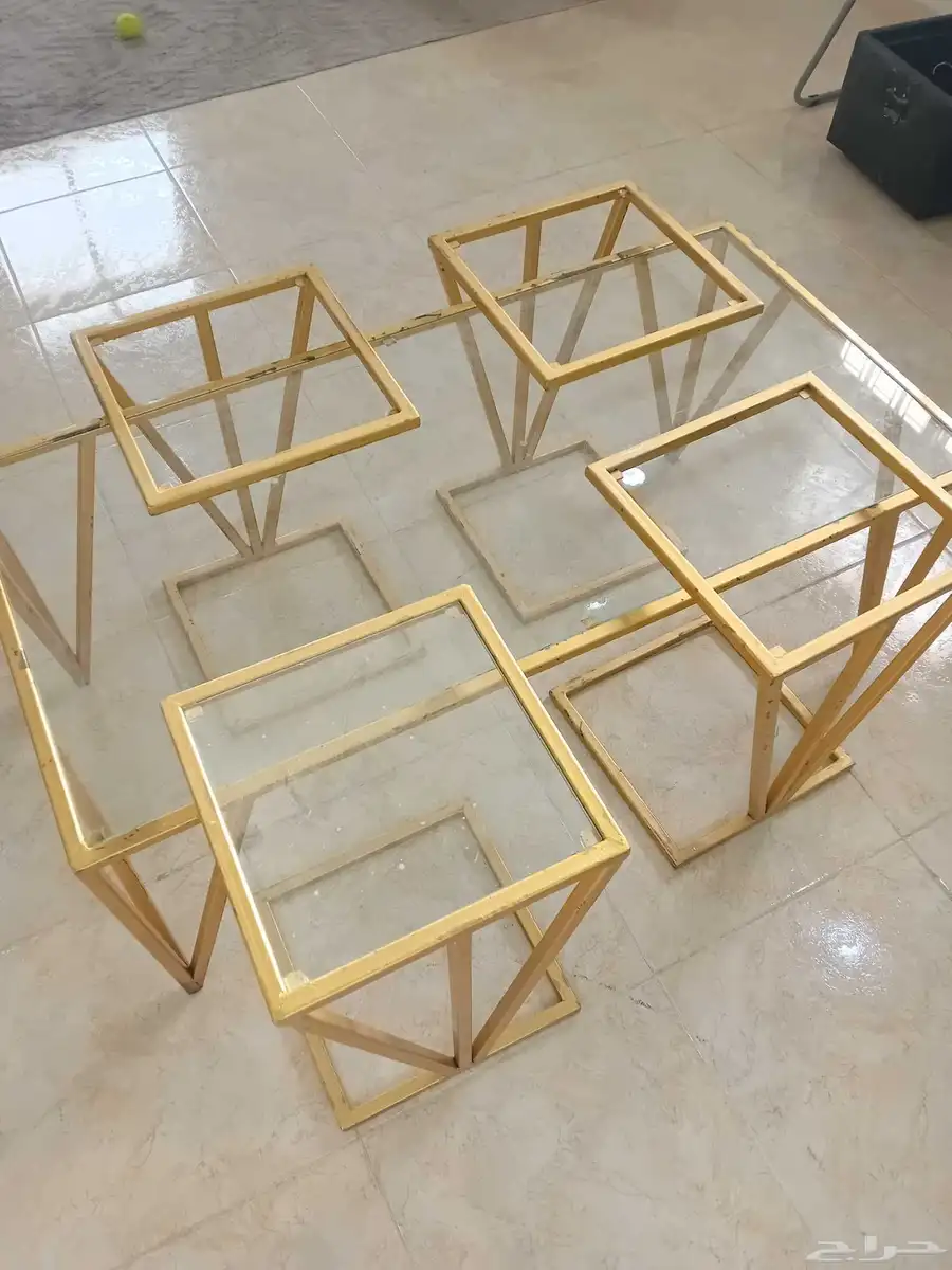 طاولة خدمة 1