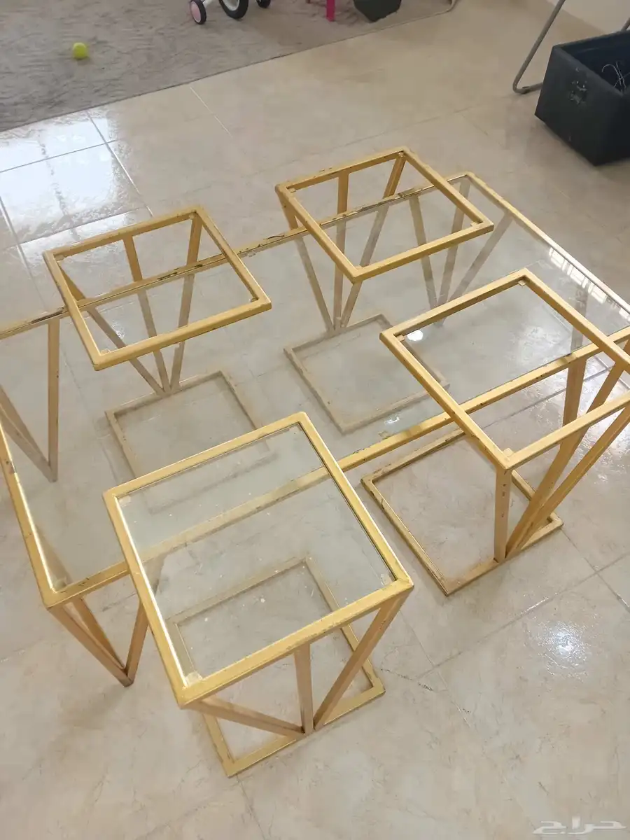 طاولة خدمة 2