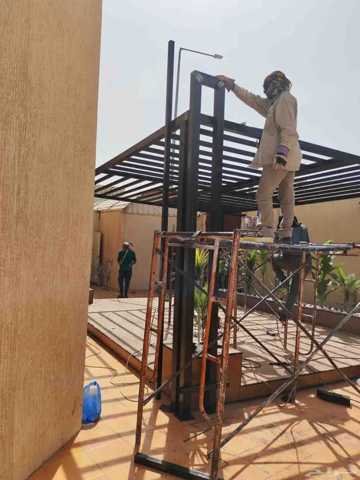 ثيل صناعي وأحواض زراعة 3