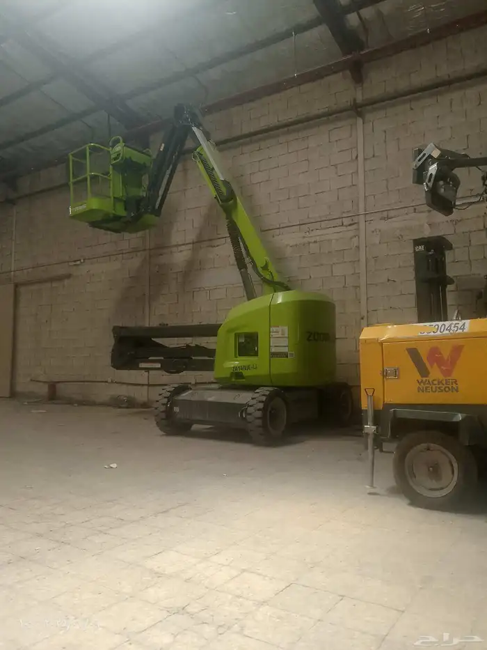 سيزر لفت. مان لفت 0