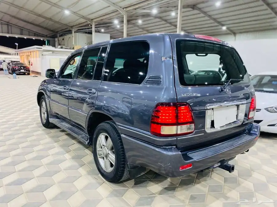 لكزس 2006LX 5