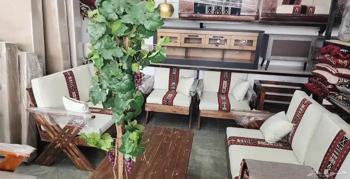 طقمات خشب وحديد 1