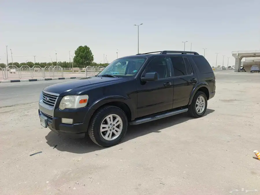 Ford Explorer 0
