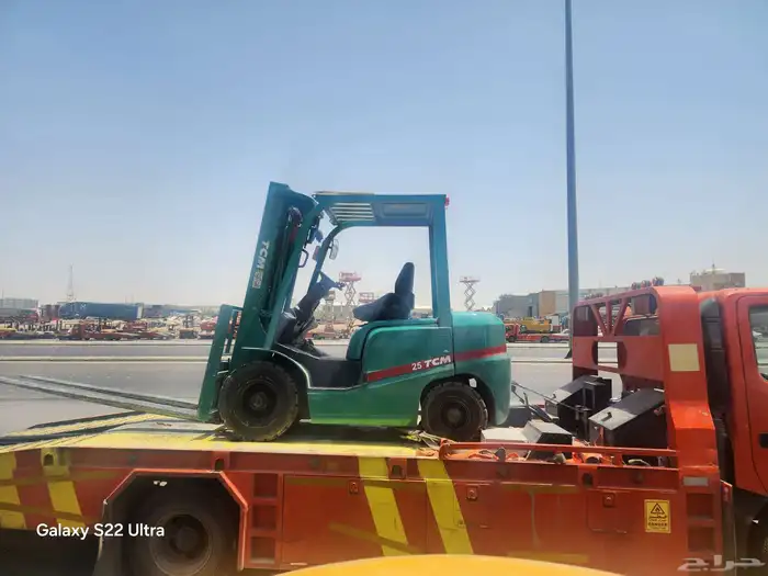 للتاجير الرافعات الشوكية Forklift rental of all sizes 5