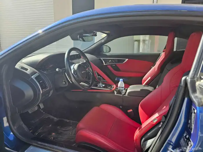 جاكوار F type 2021 استخدام نظيف 0