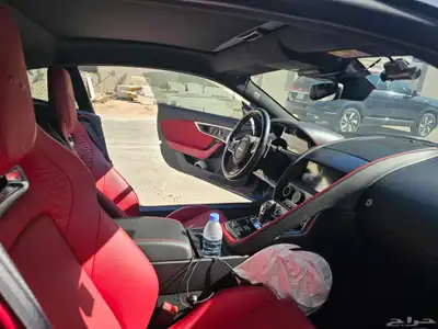 جاكوار F type 2021 استخدام نظيف index