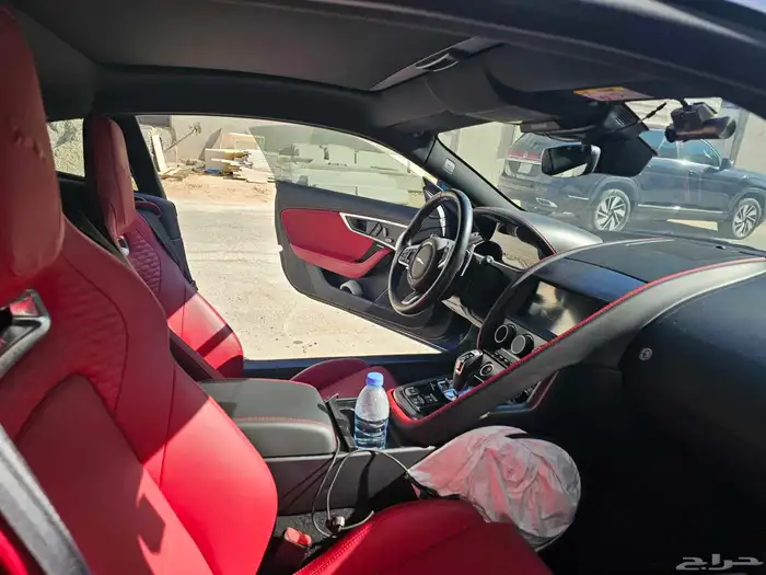جاكوار F type 2021 استخدام نظيف 2