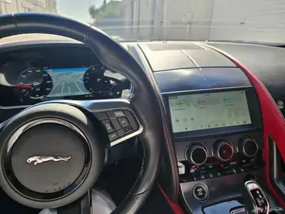 جاكوار F type 2021 استخدام نظيف index