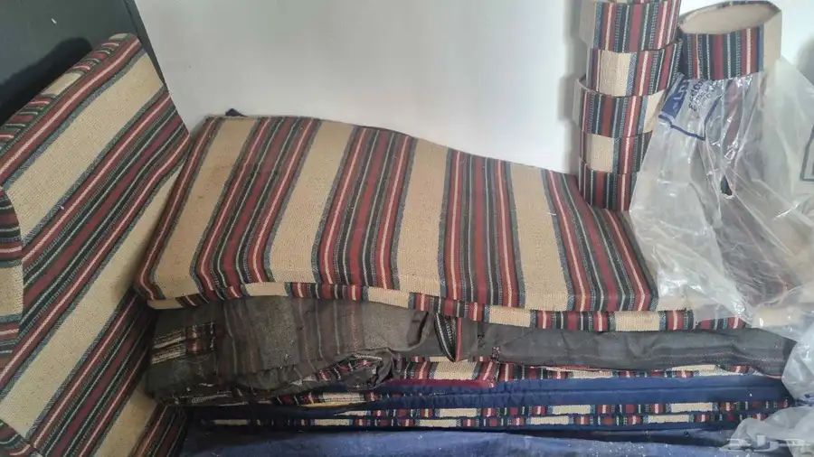 كنب و قماش سدو وقطعة زل 5