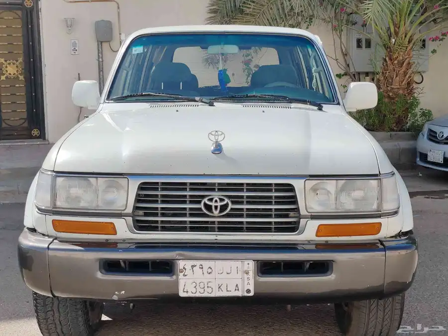 لاندكروزر 1995 4