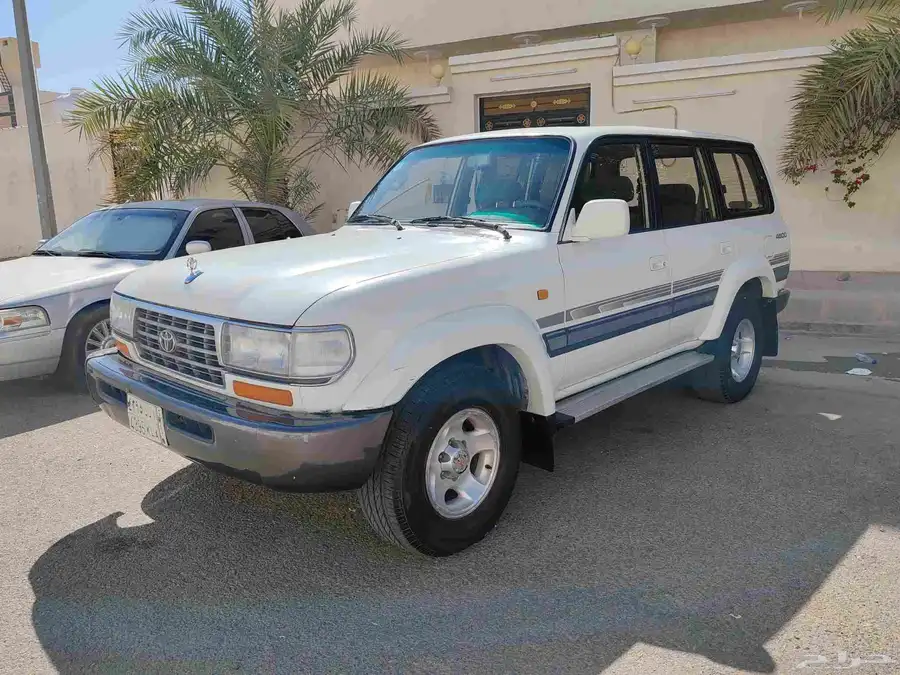 لاندكروزر 1995 3
