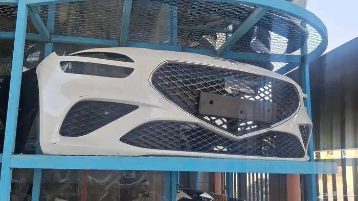 صدام جينسس G70 2021 - 2024 نظيف اصلي 0