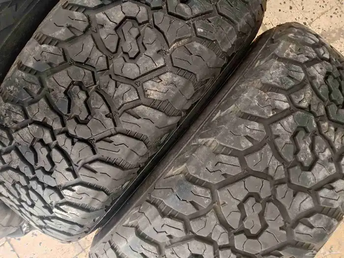 كفرات نص حجري برائد جيب مقاس 265 70 17 7
