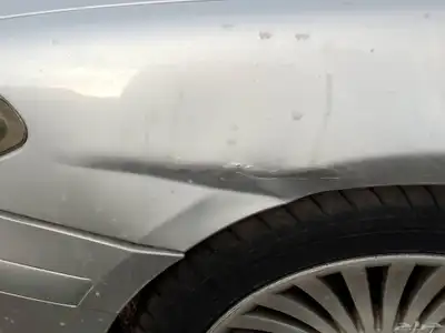 بي ام دبليو 2002 2