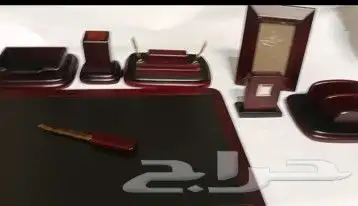 لهواة الفخامة والذوق الرفيع طقم مكتب جميل جدا 9 قطع 2