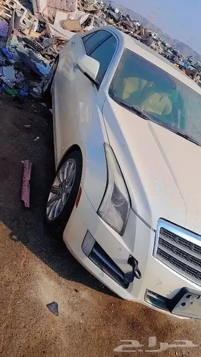 كاديلاك ATS 2014 للبيع قطع غيار فقط 1