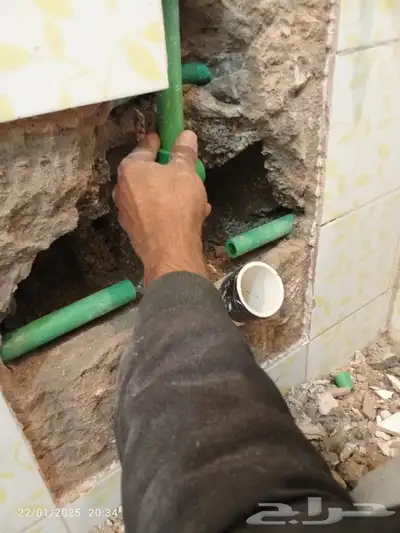 شركه كشف تسريبات المياه عزل خزانات بعنيزه 2