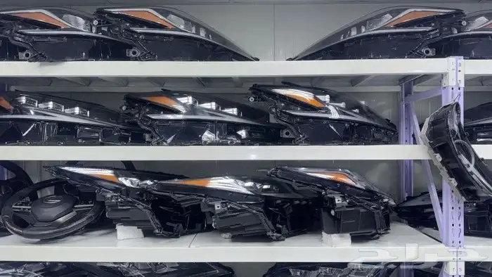 مندوب توفير جميع قطع غيار السيارات 4