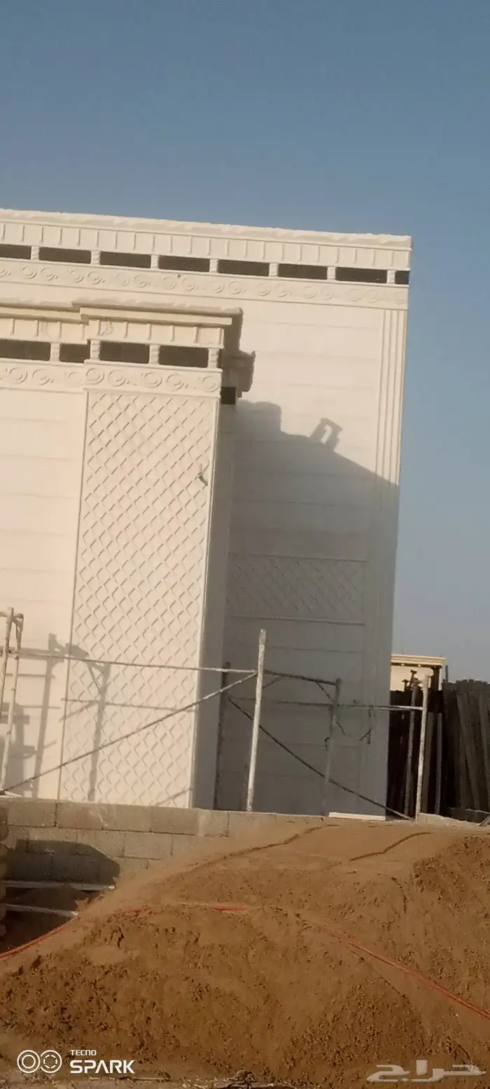 معلم ديكورات خارجيه لياسه ملونه. نشتغل في انحاء المملكه 9