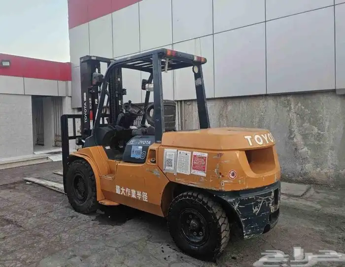 رافعات شوكية للإجار اليومي والشهري وبأسعار مناسبه 2