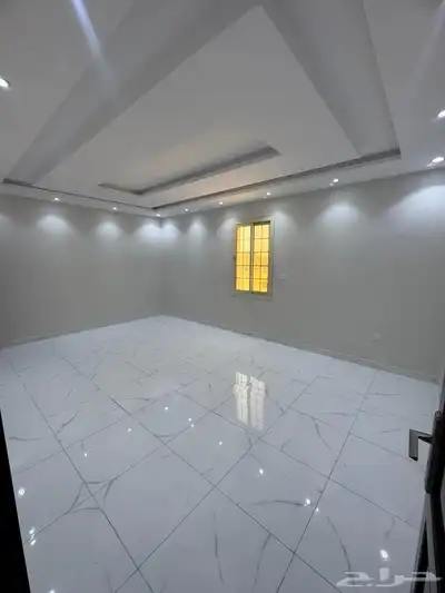 شقه 5 غرف جديده للايجار بحي الريان 5