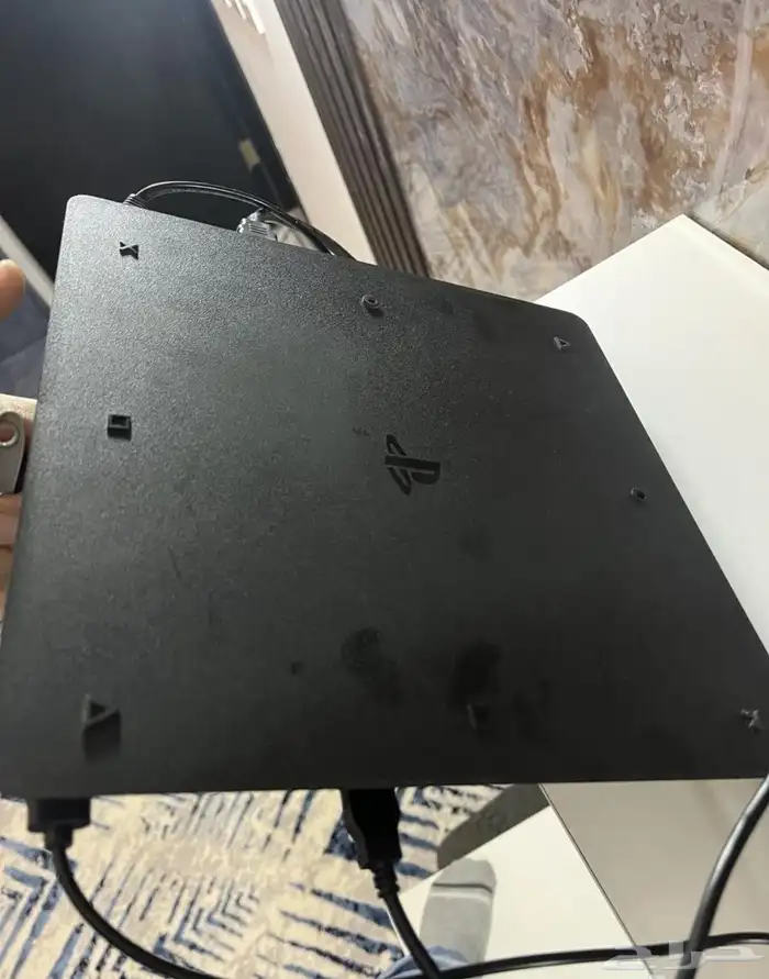 سوني بلايستيشن 4 1