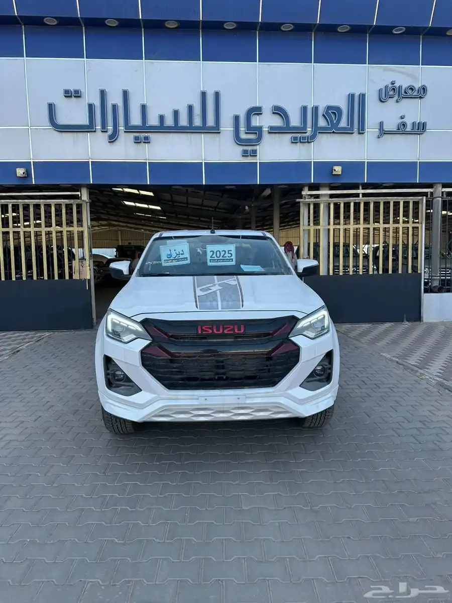 ايسوزو ديماكس GT فل كامل ديزل قير اتوماتيك 2025 0