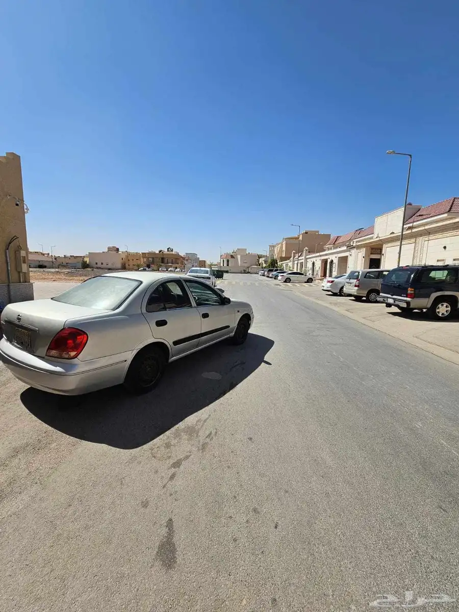 نيسان صني موديل 2005 5