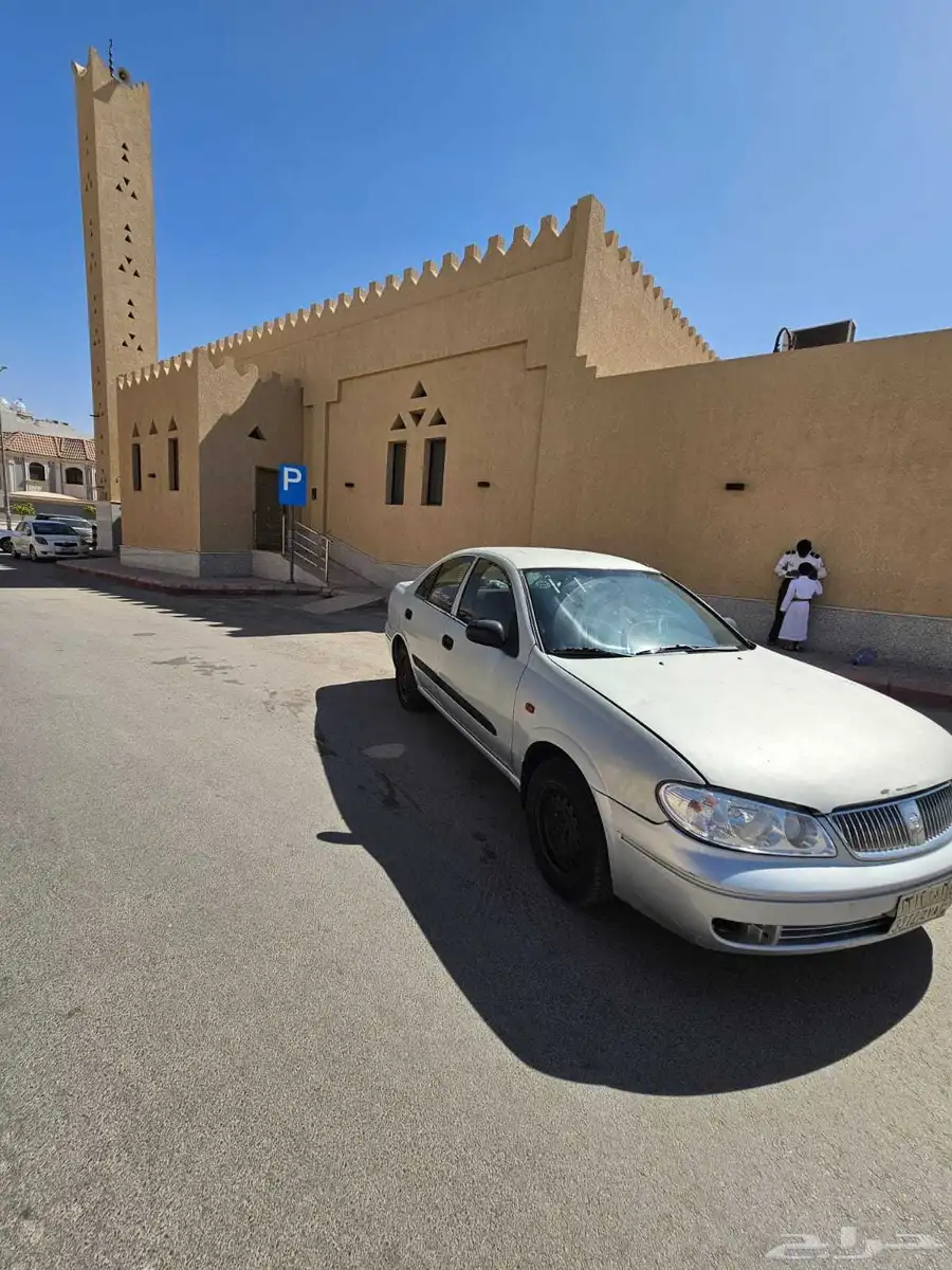نيسان صني موديل 2005 2