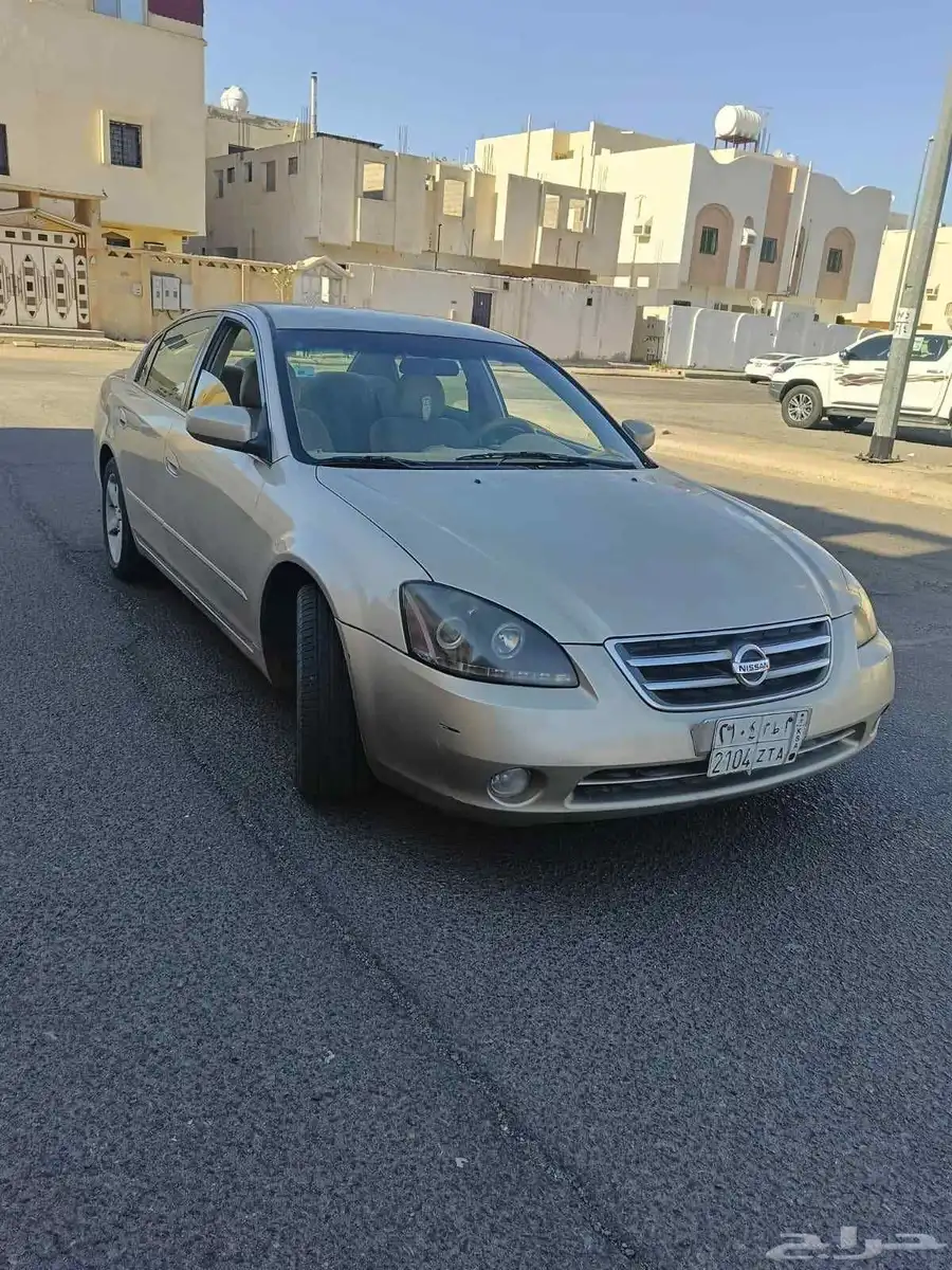 نيسان ألتيما 1