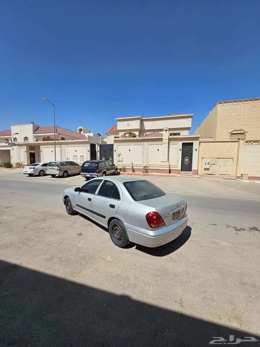 نيسان صني موديل 2005 7