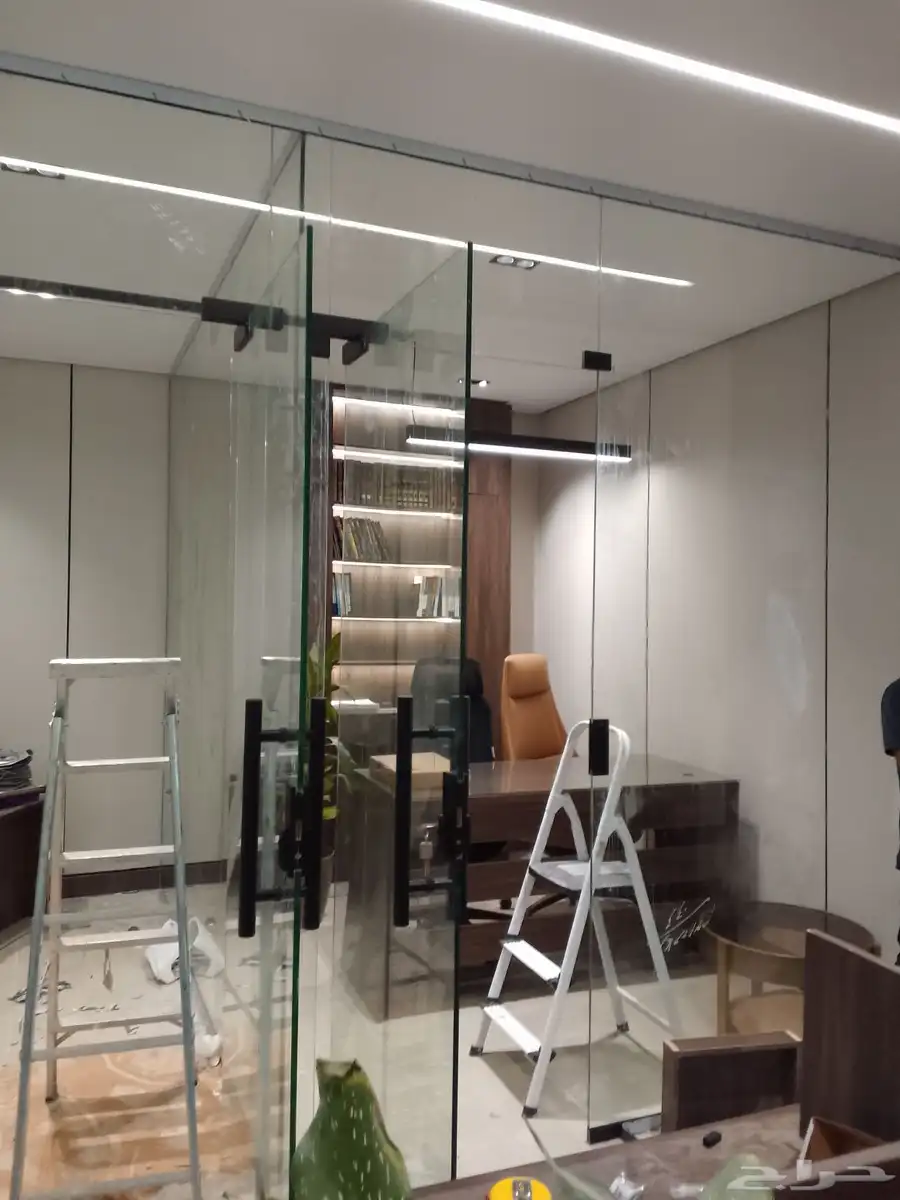 زجاج سكريت واجهات ابواب دربزين المنيوم 0