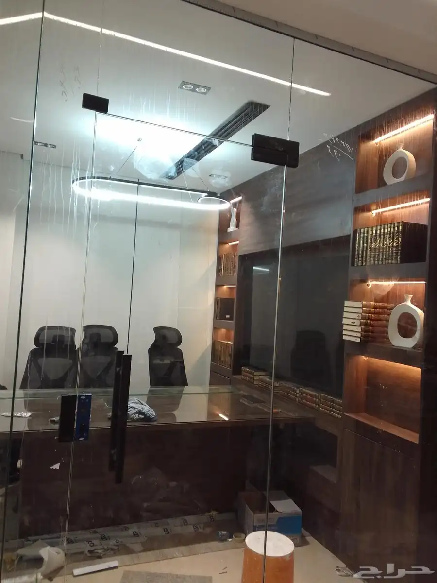 زجاج سكريت واجهات ابواب دربزين المنيوم 1