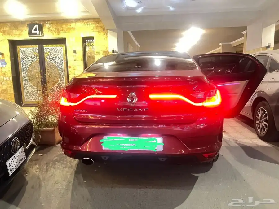 رينو ميجان 2018 11