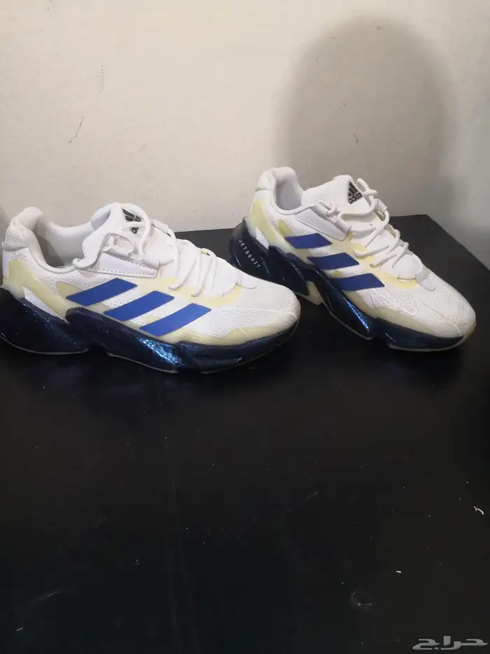 حذاء اديداس JetBost اصلي 1