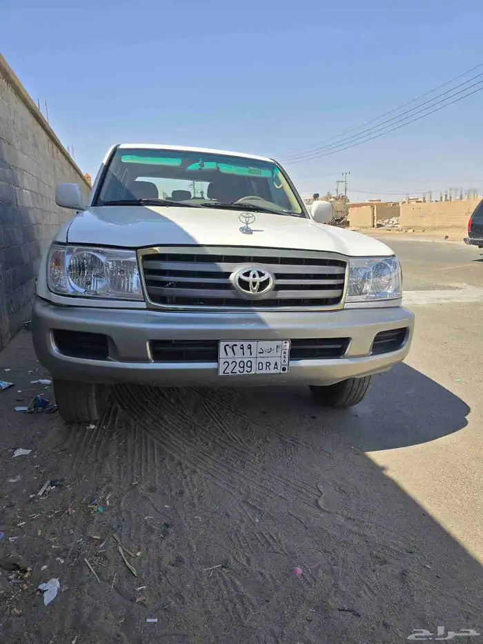 جيب لاند كروزر 2006 GXR ديزل . 8