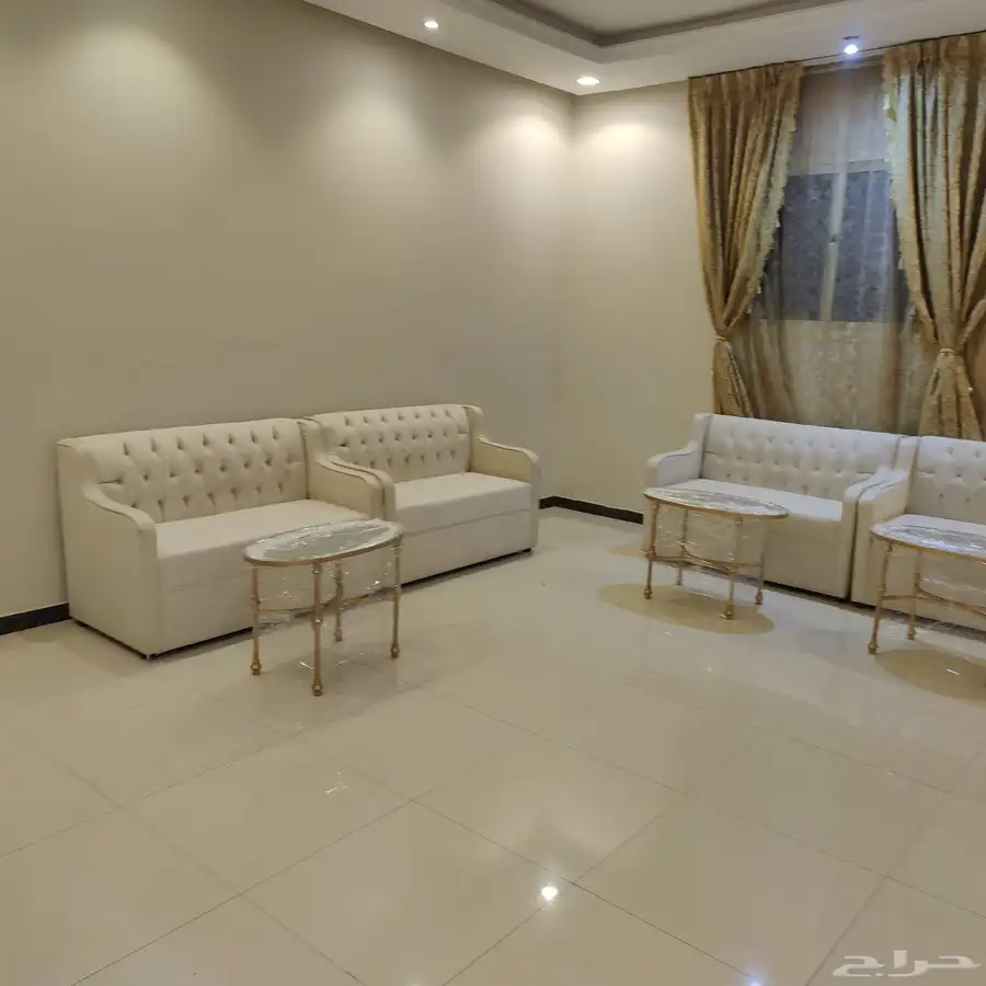 تاجير كنب وكراسي وطولت تاجير سماعات 1
