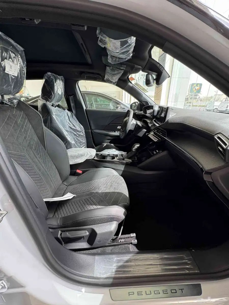 PEUGEOT 2008 GT 2026 بيجو 5