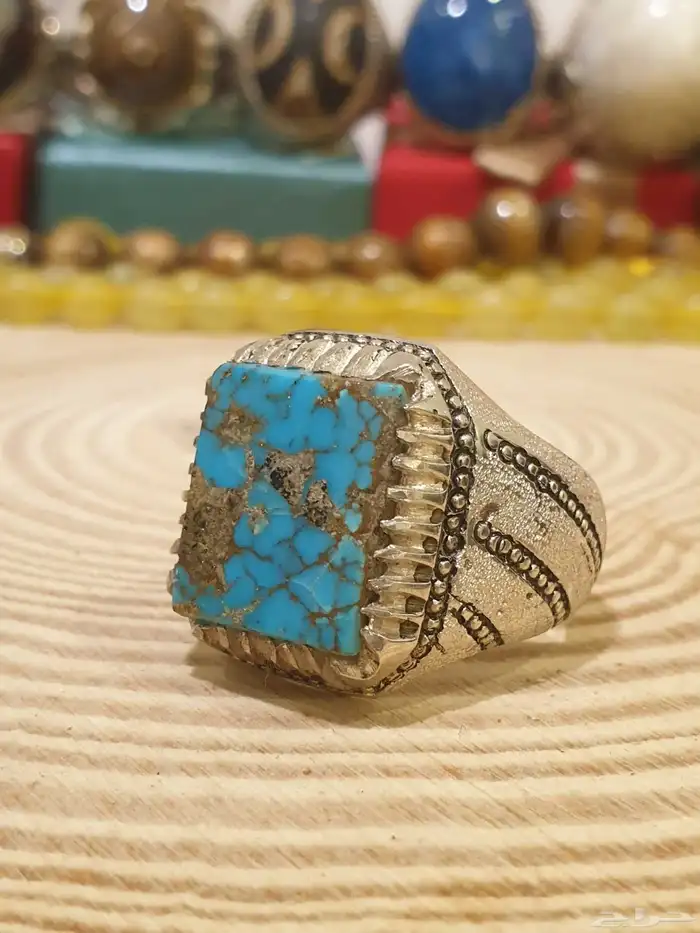 خاتم فيروز نيشابوري بعروق ذهبيه 11