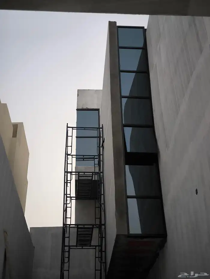 المنيوم سكاي لايت 4